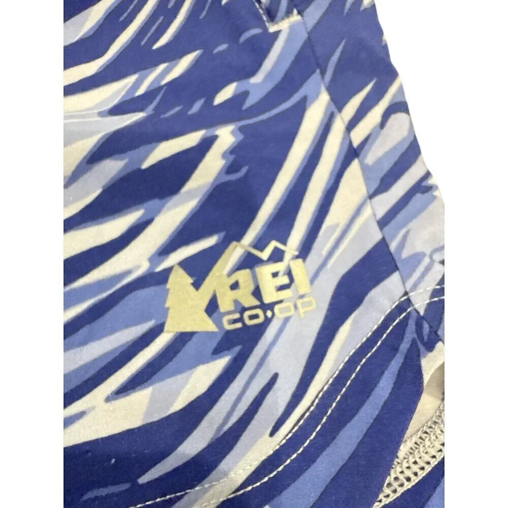 REI Co-Op Kids Blue/White Swim Shorts  (14-16) Poly/Spandex With Drawstring EUC
